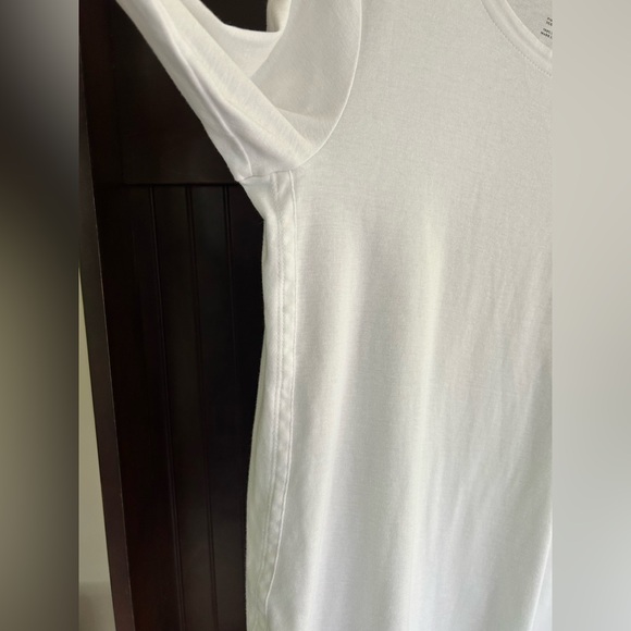 J. Jill White Pima Cotton Scoop Neck 3/4 Sleeve Classic Layering Top | Size M - Picture 4 of 8